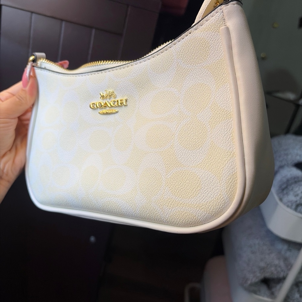 Coach Cream & Ivory Signature Shoulder Bag with Gold Logo